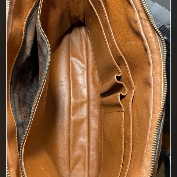 Authentic Louis Vuitton Monogram Porte-Documents Voyage - Picture 13 of 16